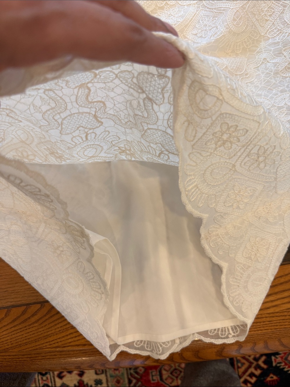 Tory Burch size small Elegant White Lace Pencil Skirt size 6 - Picture 4 of 9